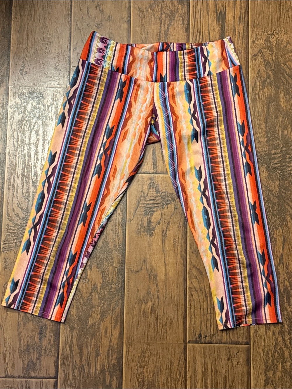 Vintage Onzie Aztec Stripe Capris in Orange, Purple, Blue
